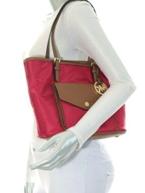 🆕️👜Michael Kors Jet Set Large Nylon Pocket Multifunction Tote, Red/Brown